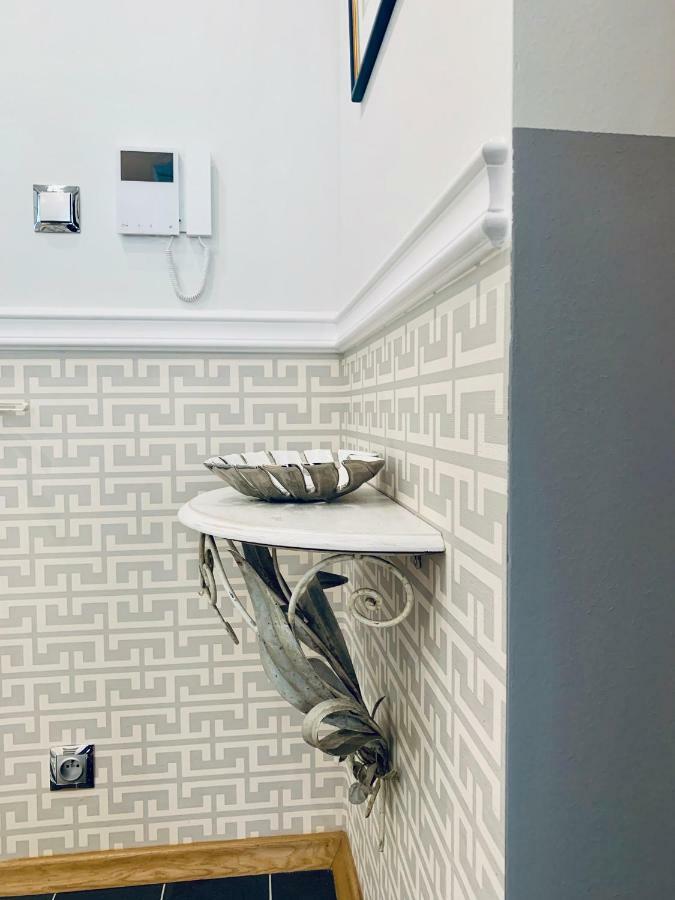 Villa Bagatelle - Luxury Apartment ニース エクステリア 写真