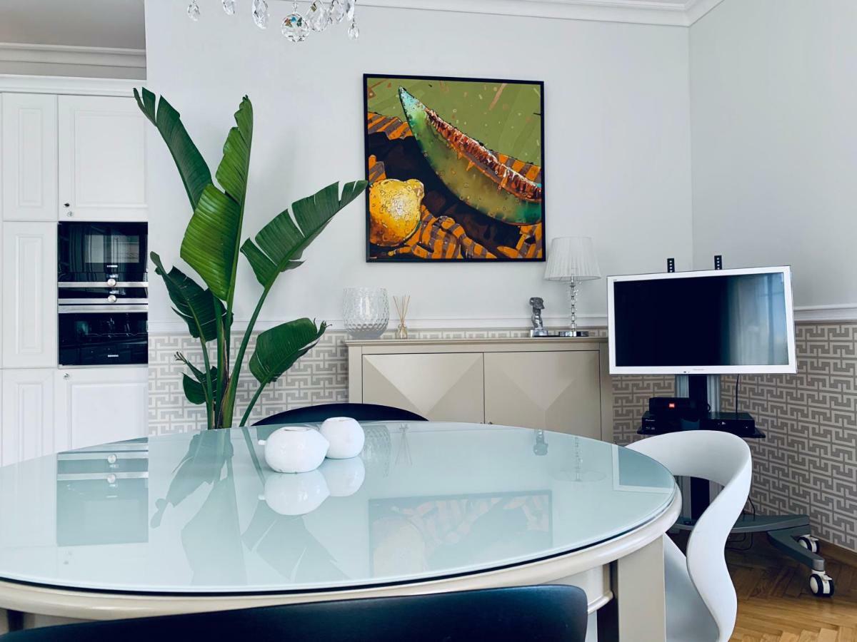 Villa Bagatelle - Luxury Apartment ニース エクステリア 写真